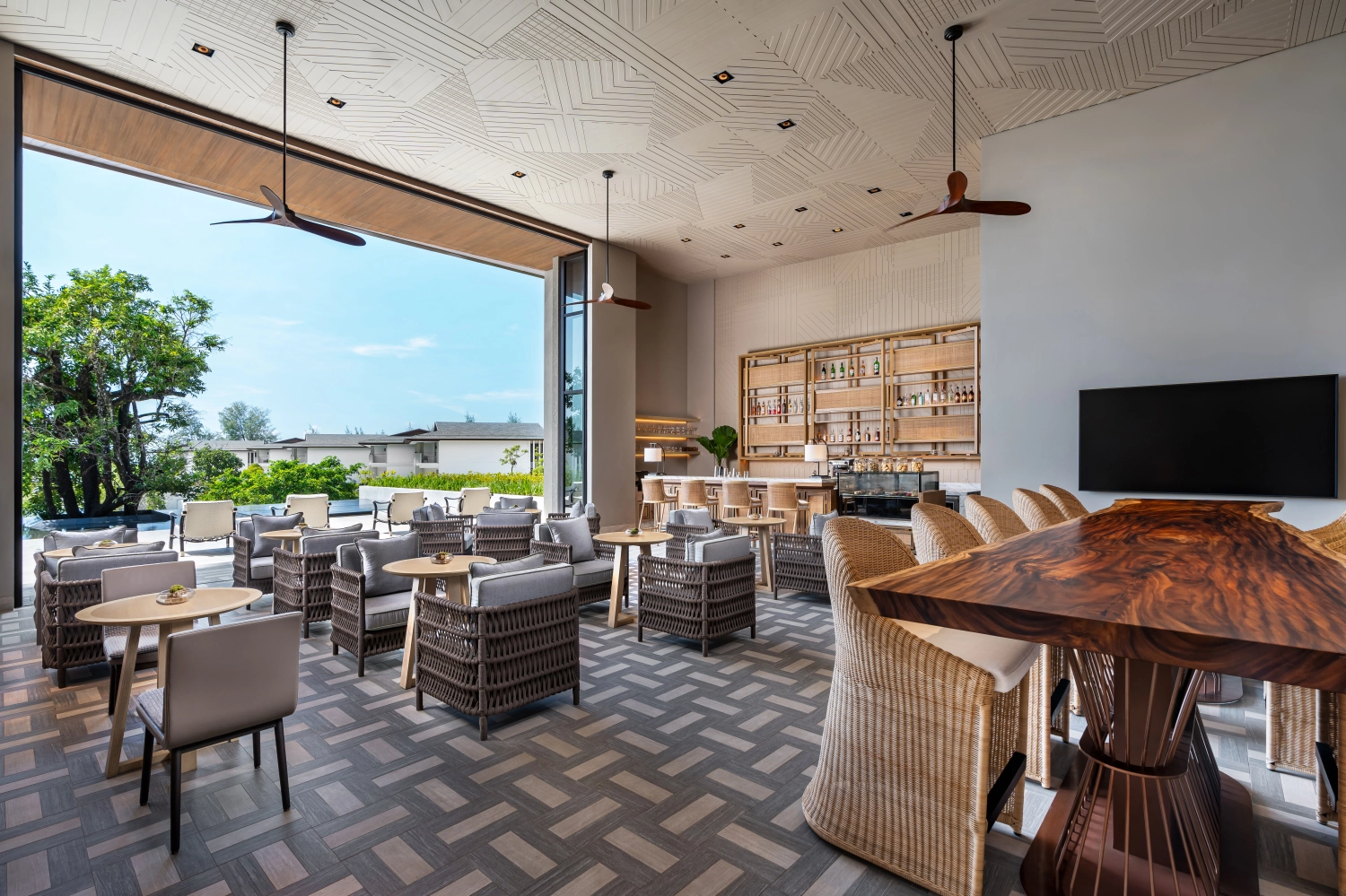 Greatroom & Bar